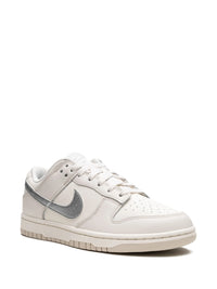 Nike - Dunk Low Blanco Swoosh Lila
